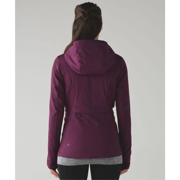 Lululemon Run For Cold Pullover Jacket size 8 Purple Plum Hooded Athleisure - Picture 2 of 16